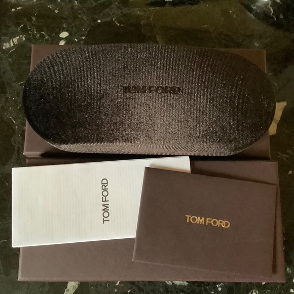 TOM FORD Milla 59mm Gradient Aviator Sunglasses One Size, BLACK SMOKE - Picture 14 of 15